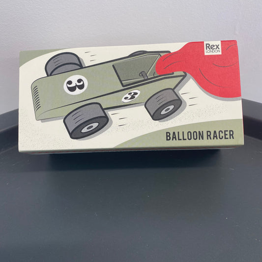 Balloon racing car
