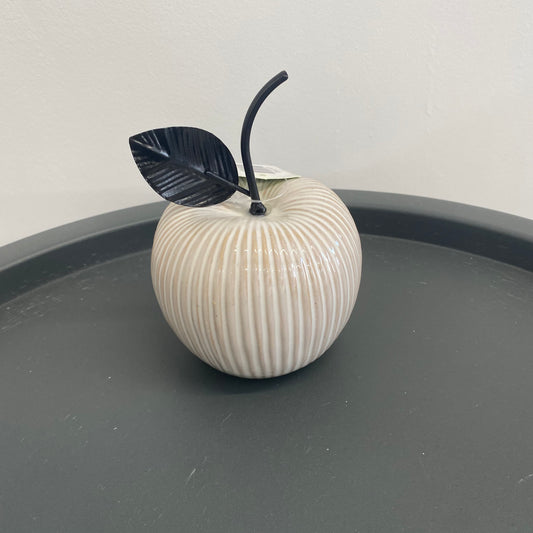 Porcelain apple 12cm