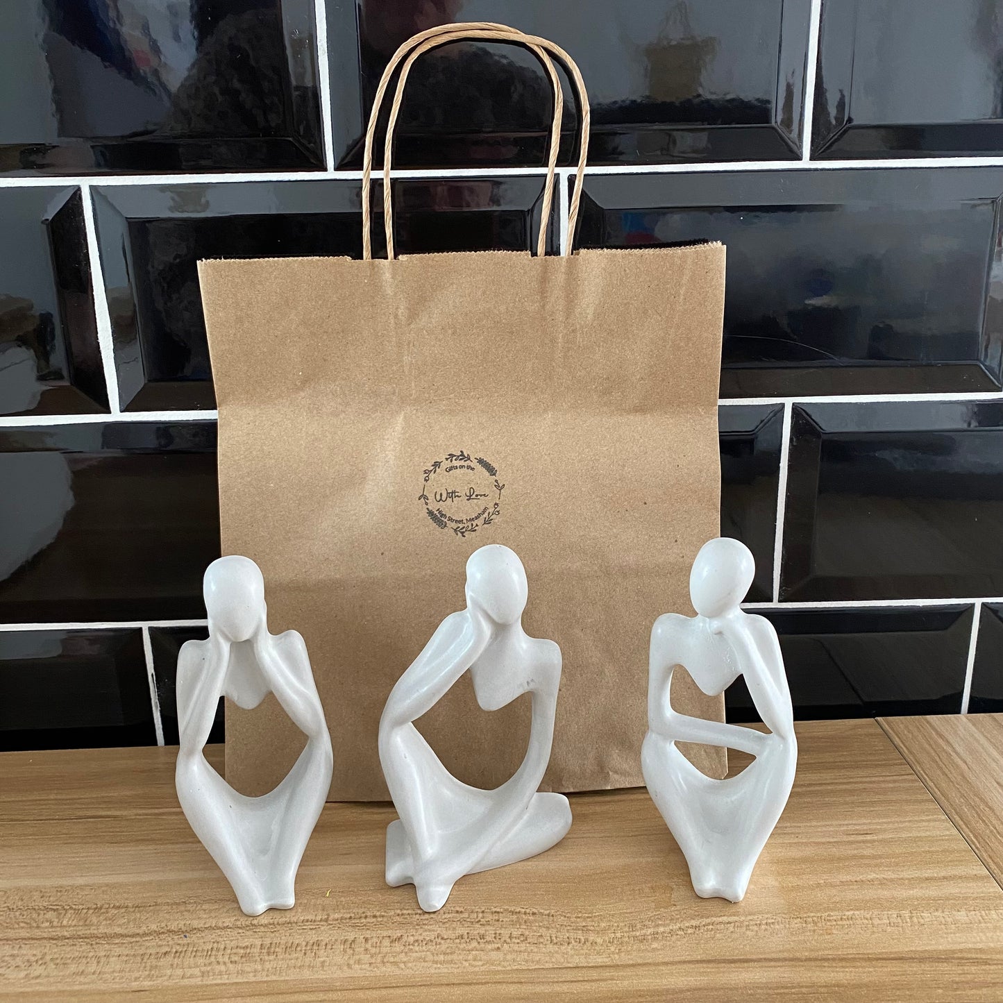 Set of 3 people statues