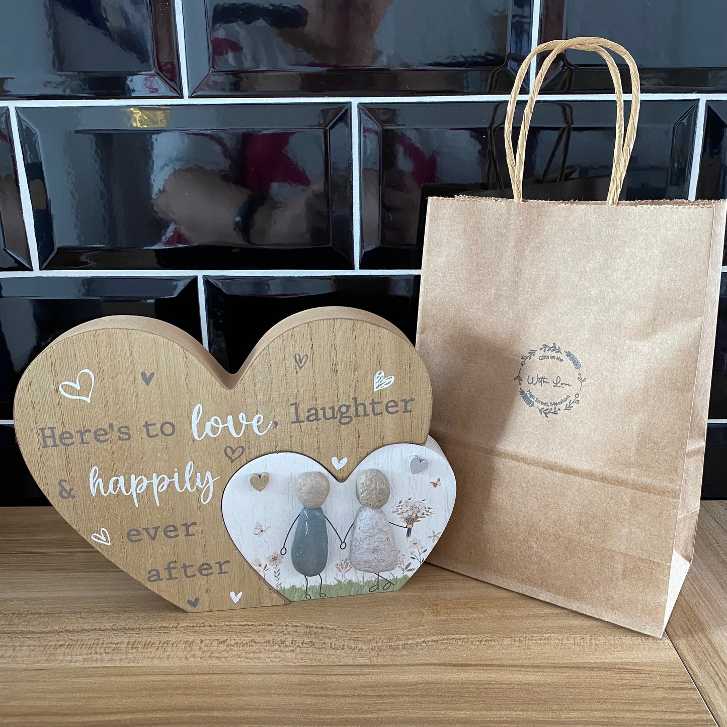 Pebble heart plaque