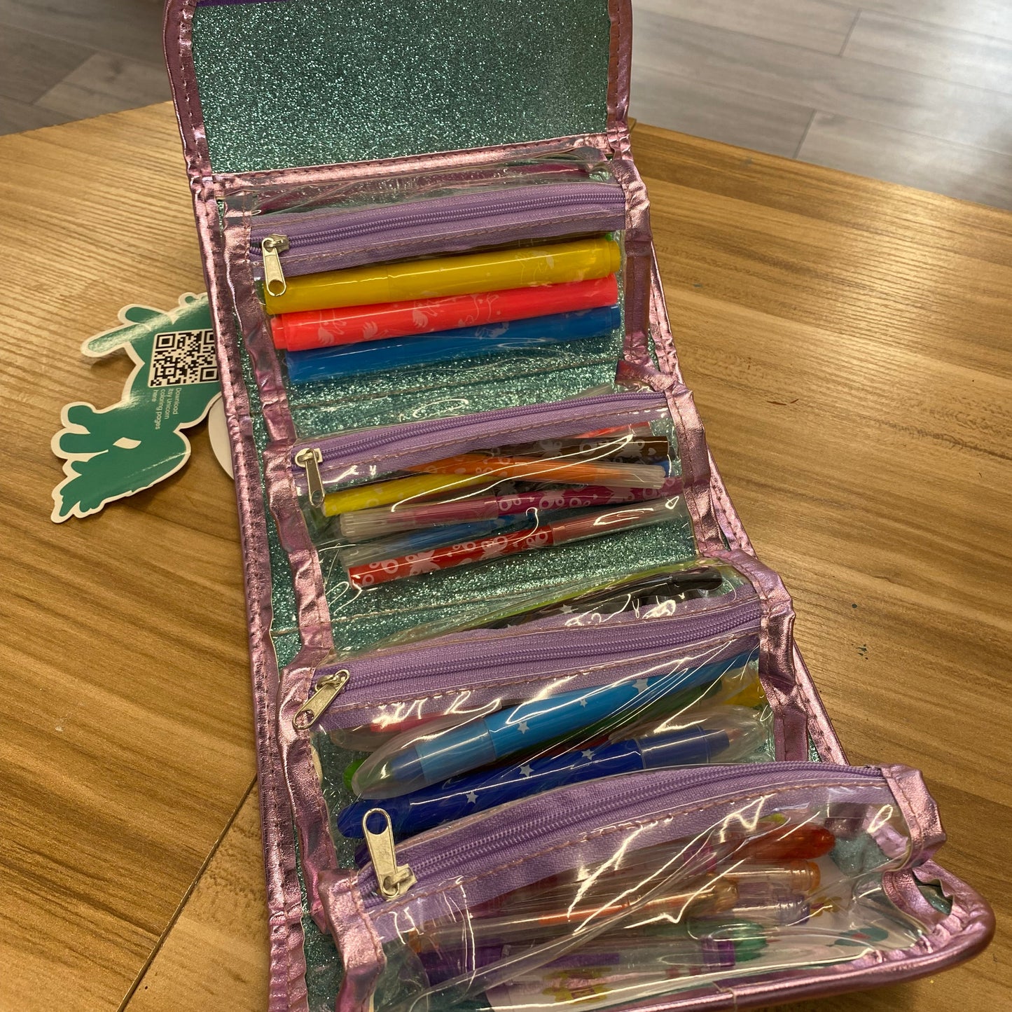 Unicorn 50 piece stationery set