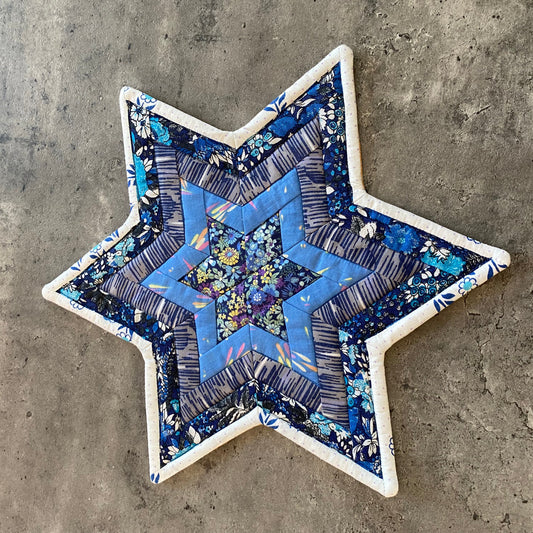 Star blue table topper
