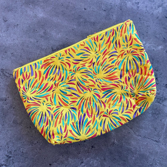 Pouch (yellow/multi)