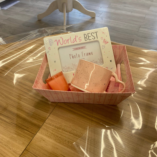 Gift hamper (medium)